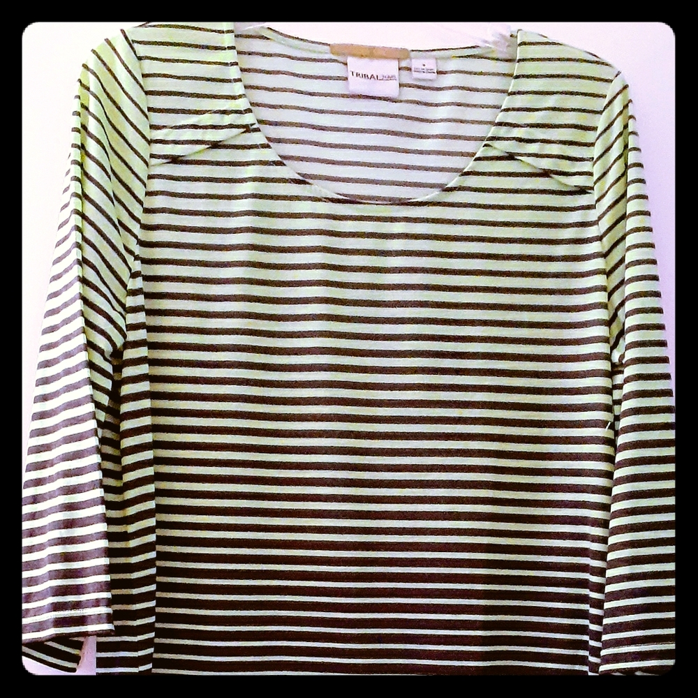 Tribal Jeans 3/4 sleeve pullover top